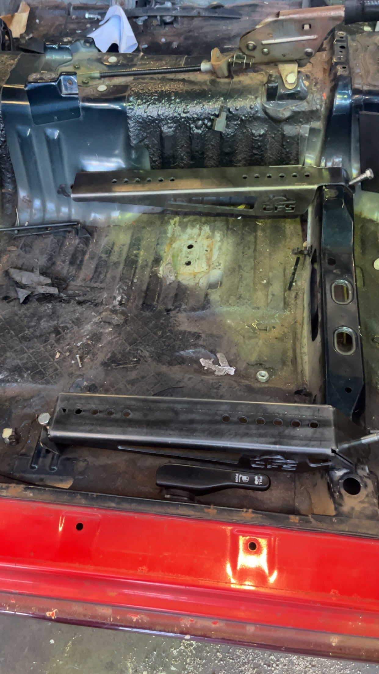 Nissan R Chassis Seat Brackets