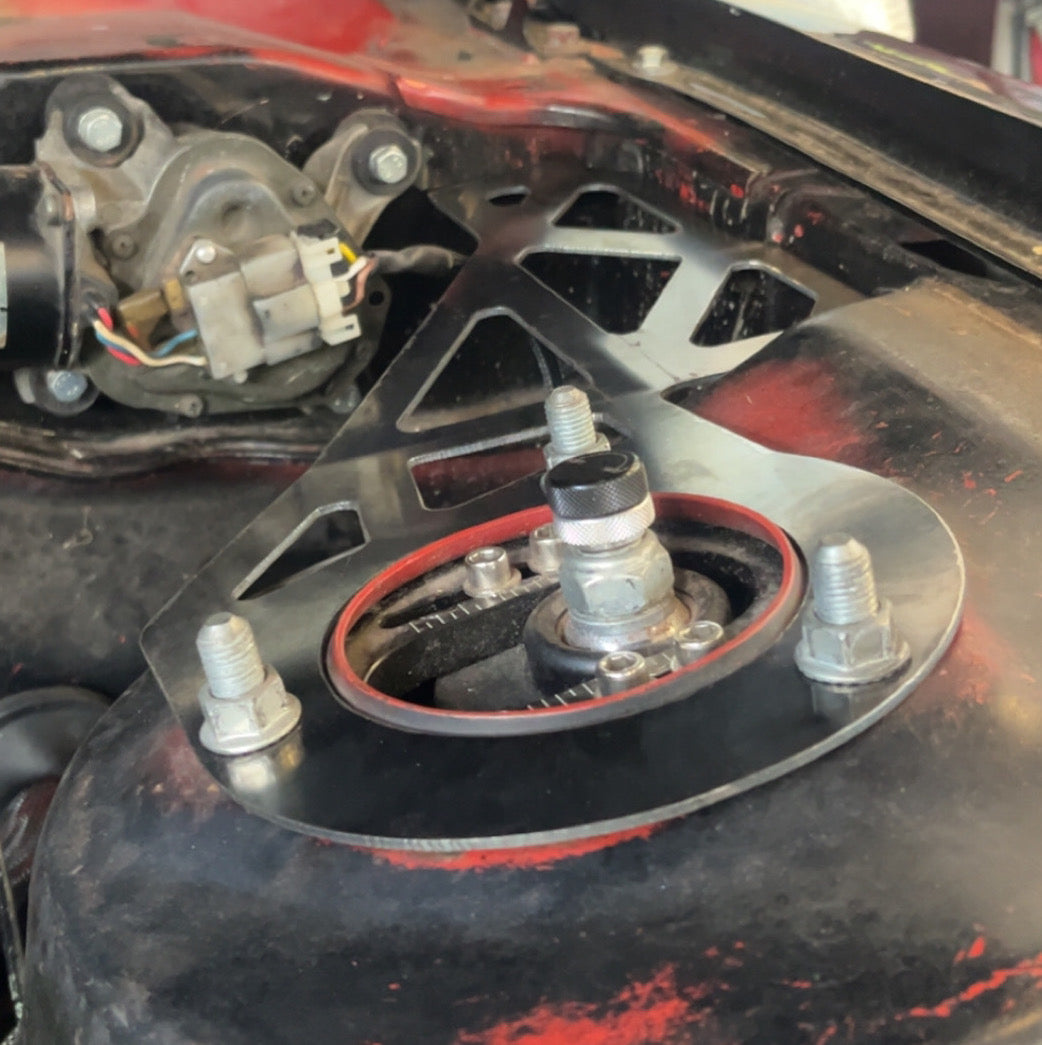 Front Strut support S13